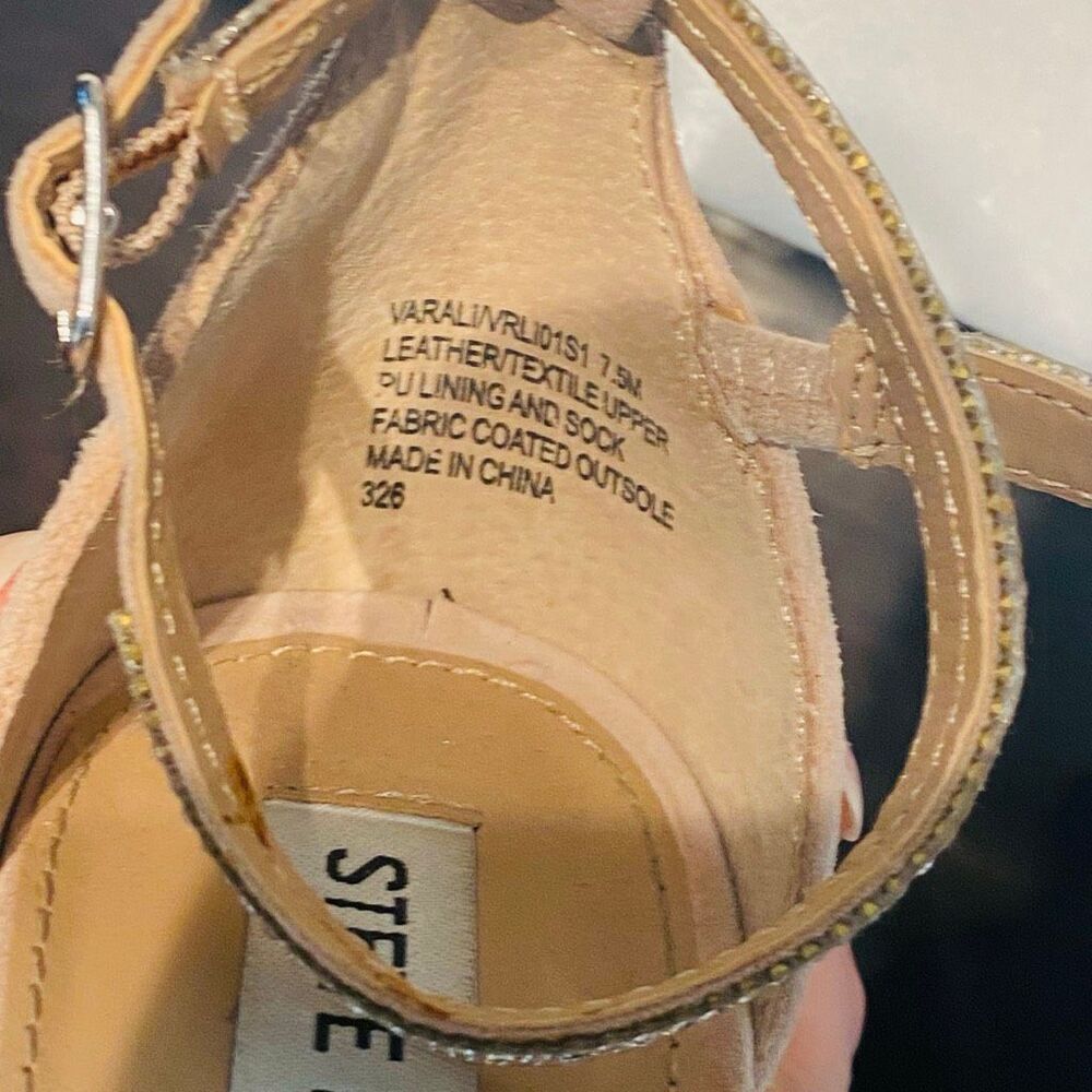 Steve Madden Suede Rhinestone Embellished Block Heel Varali Sandals Nude Sz 7.5 - Picture 5 of 6